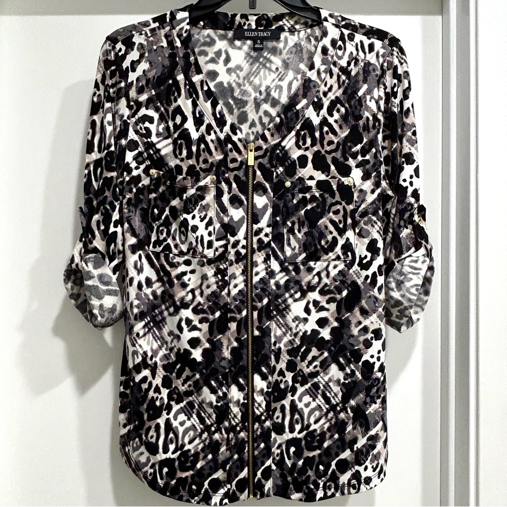 Ellen Tracy Zip Front Print Blouse, NWOT